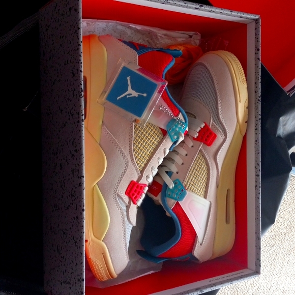 Nike Air Guava ice jordans - Picture 1 of 1